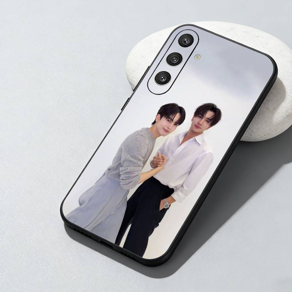 D-Devil K-Kiss Perth x Santa C - đánh giá và giá Phone Cases Perth