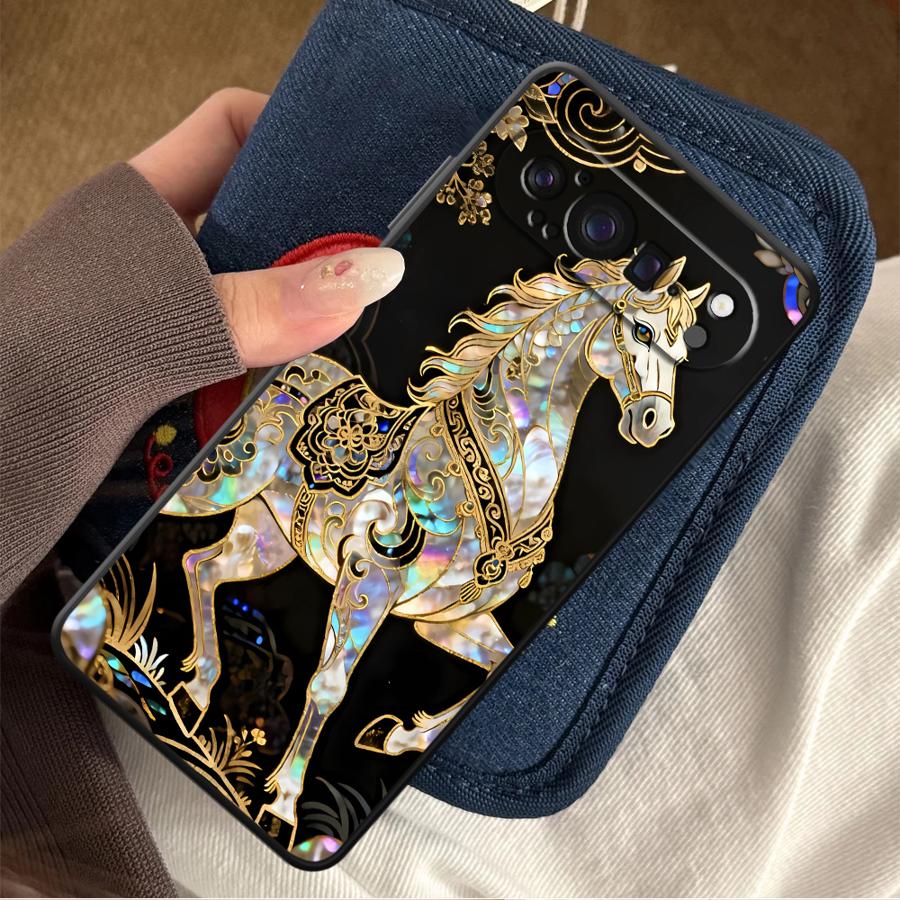 Lucky Horse Funda Phone Cover  - đánh giá và giá Phone Cases Pixel 9A