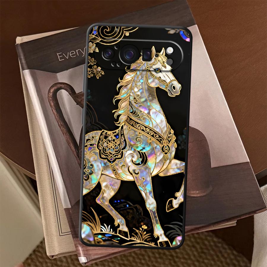 Lucky Horse Funda Phone Cover  - đánh giá và giá Phone Cases Pixel 9A