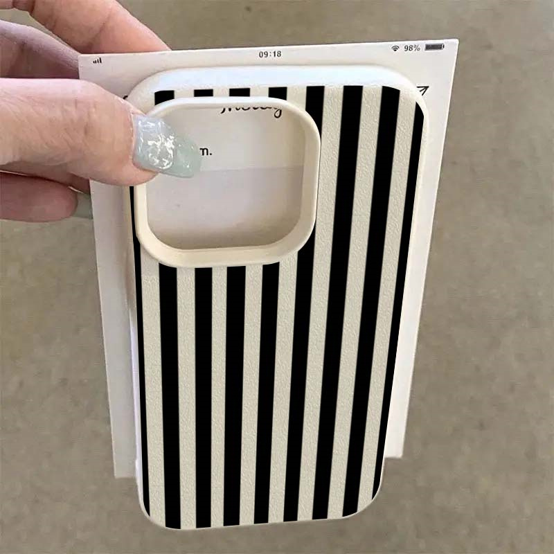 Colorful Striped Minimalist IN - đánh giá và giá Phone Cases Australia